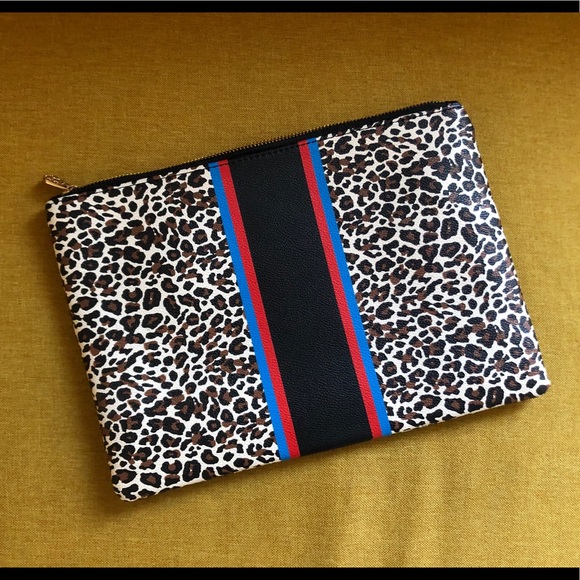 C. Wonder leopard clutch - Picture 2 of 4
